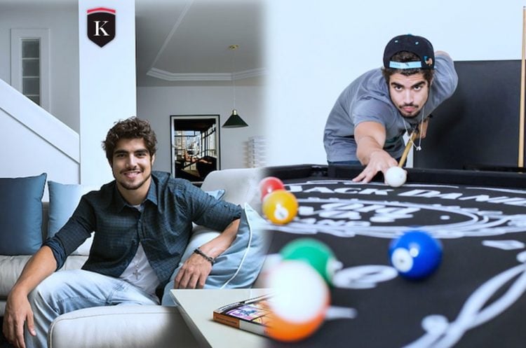 Mesa de Sinuca do Caio Castro