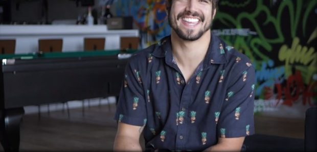 Novo Apartamento e Mesa de Sinuca do Caio Castro