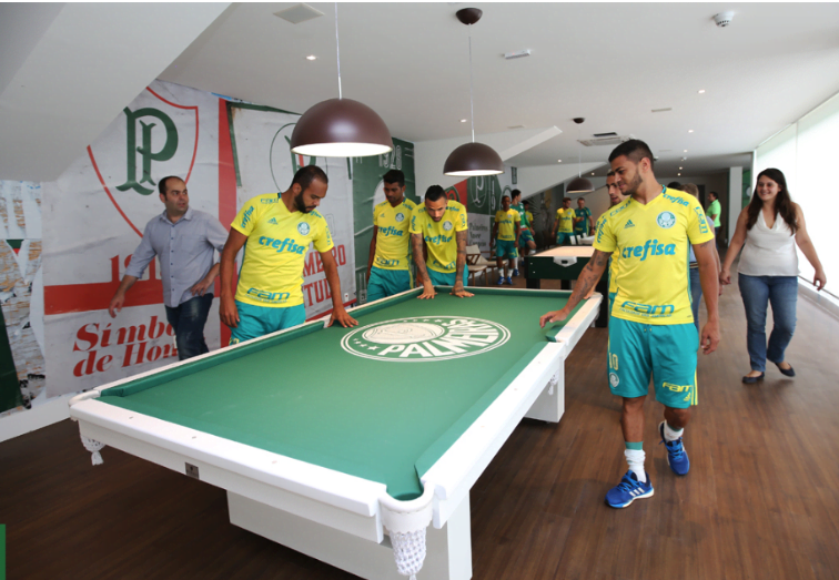 Mesa de sinuca BLACKBALL® no Palmeiras